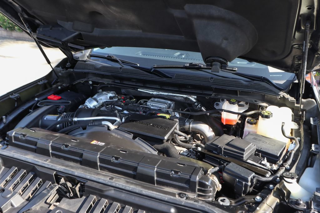Used 2022 GMC Sierra 3500 Denali AWD/4WD image 14