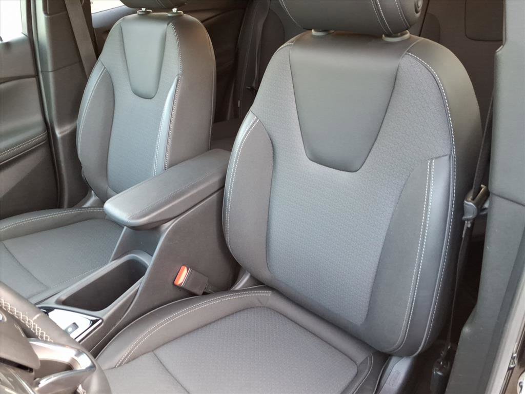 Used 2023 Buick Encore GX Preferred w/ Cold Weather Comfort Package AWD/4WD image 17