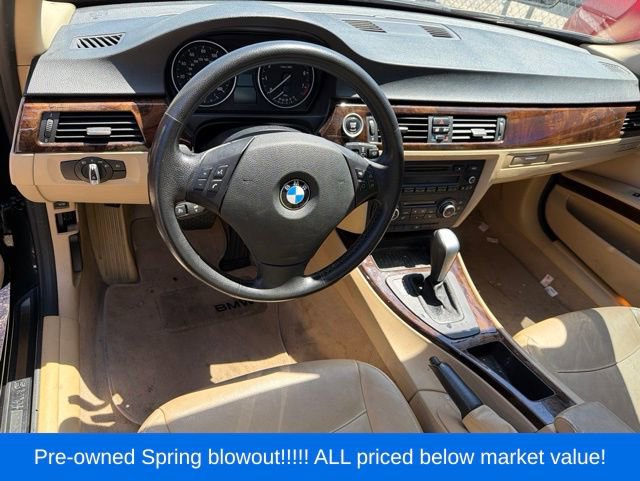 Used 2011 BMW 328i xDrive Sedan AWD/4WD image 18