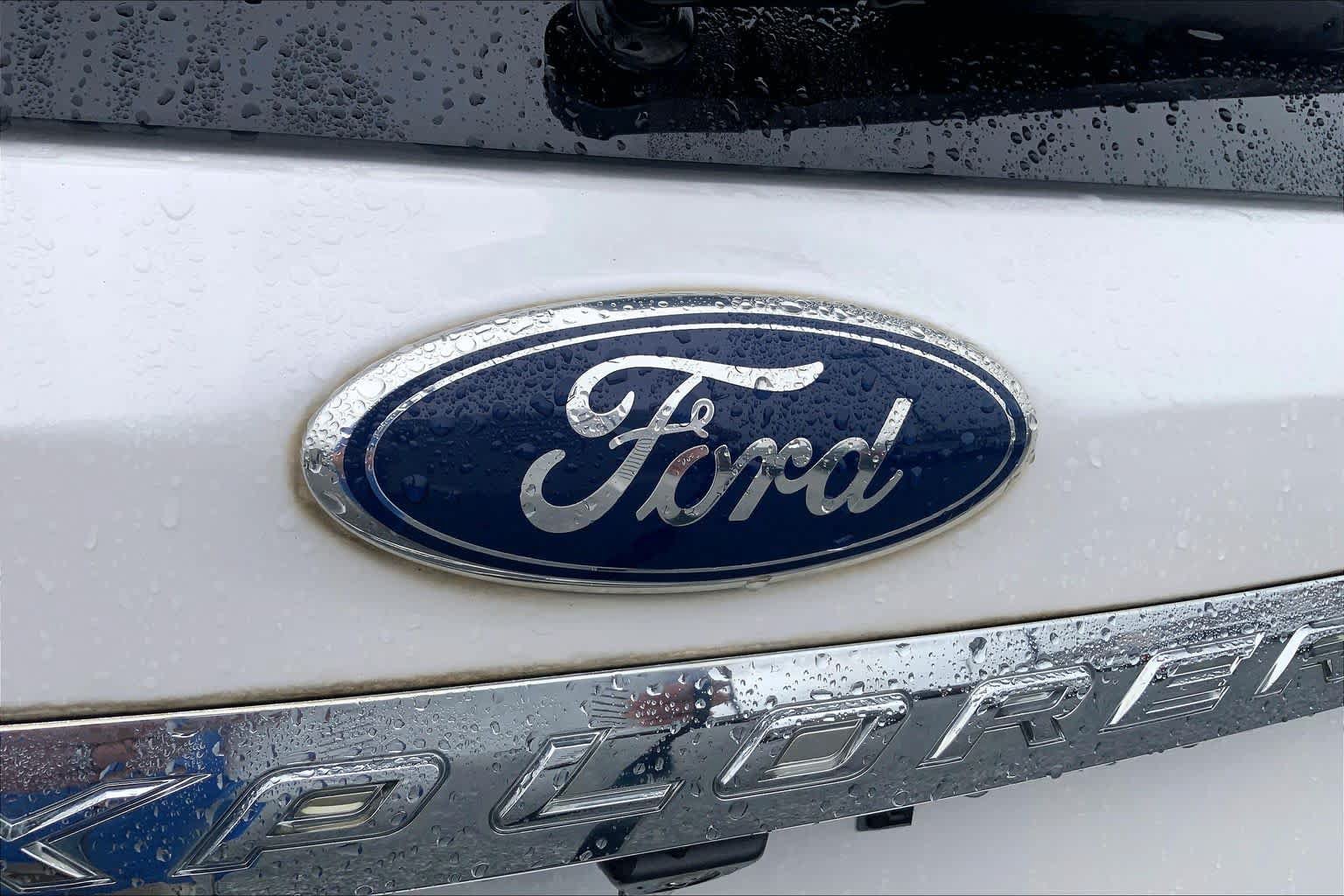 Used 2012 Ford Explorer XLT FWD image 9