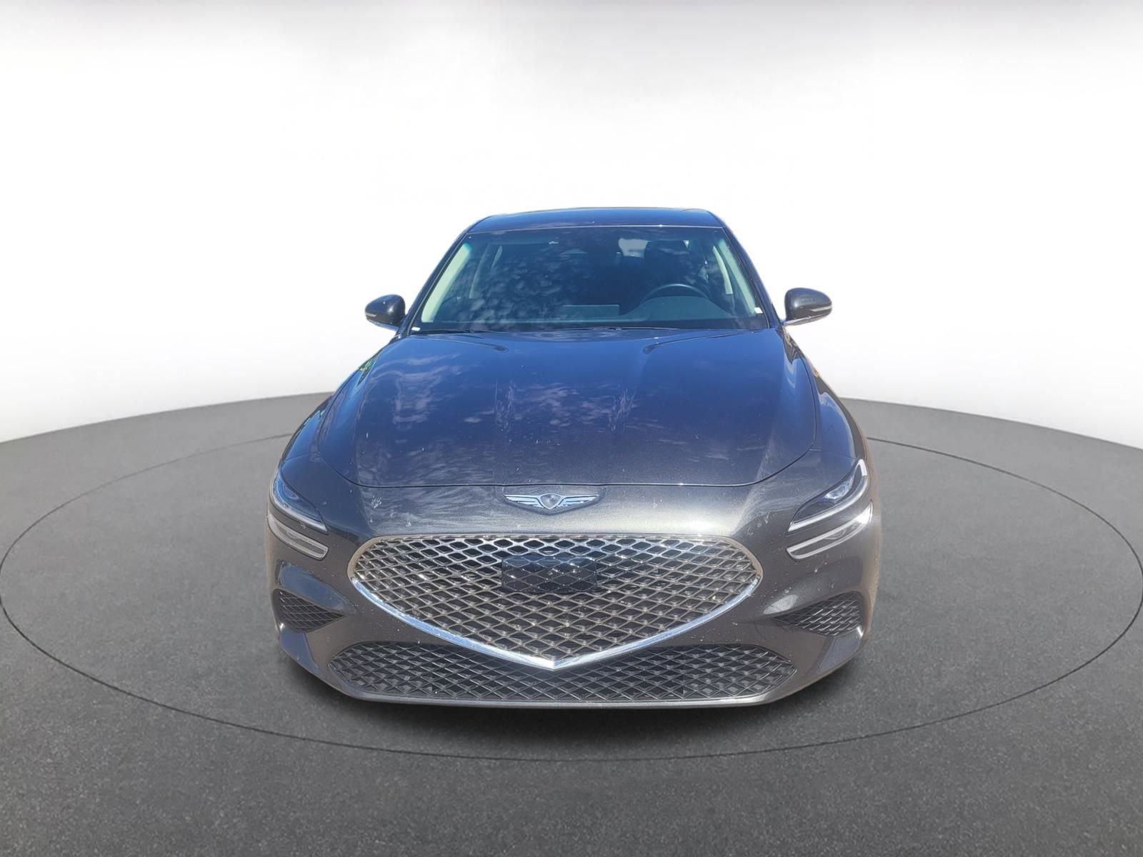 Used 2025 Genesis G70 2.5T image 2