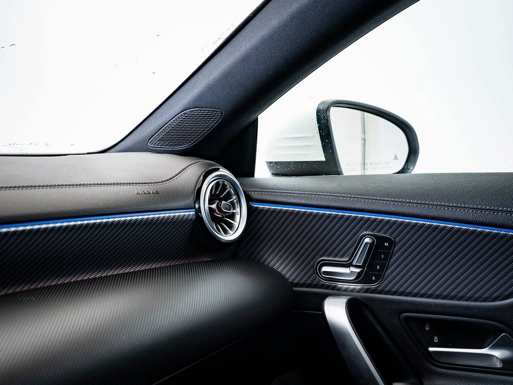 Certified 2025 Mercedes-Benz CLA 250 4MATIC image 32