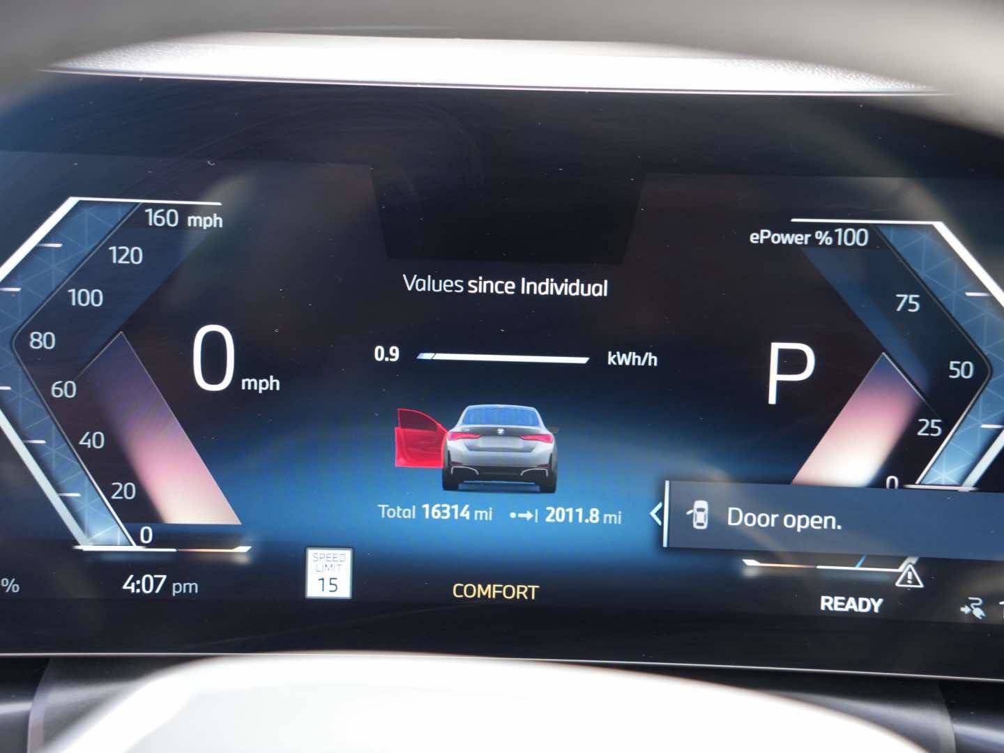 Certified 2025 BMW i4 xDrive40i w/ Premium Package image 17