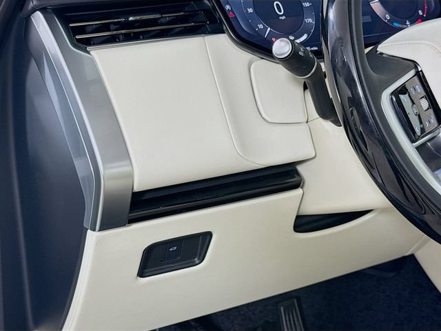 New 2026 Land Rover Range Rover Long Wheelbase SE AWD/4WD image 10