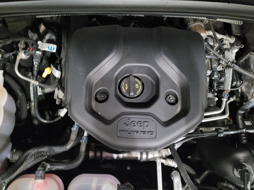 Used 2022 Jeep Grand Cherokee Trailhawk AWD/4WD image 30