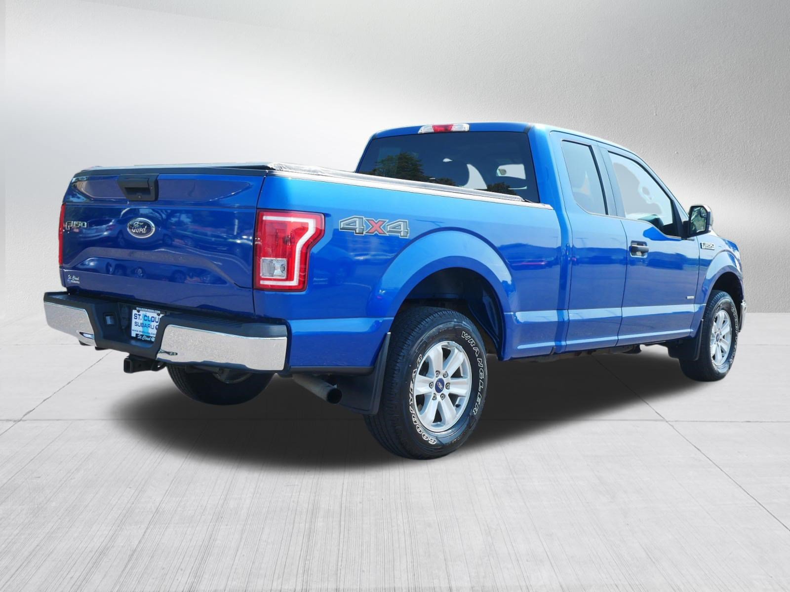 Used 2017 Ford F150 XLT w/ Equipment Group 301A Mid AWD/4WD image 7