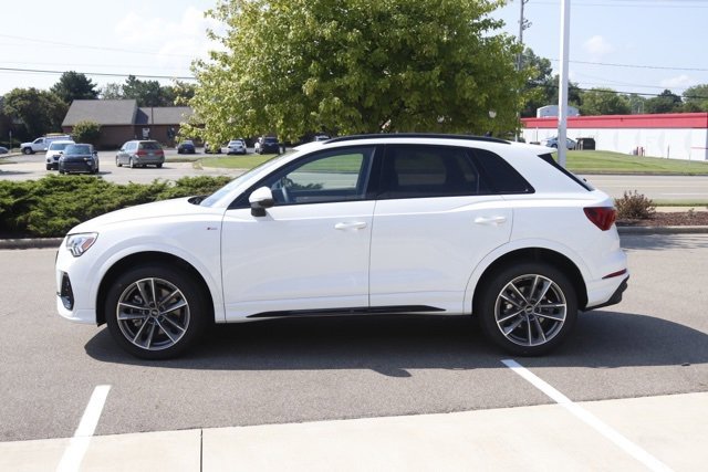 New 2025 Audi Q3 2.0T Premium image 8