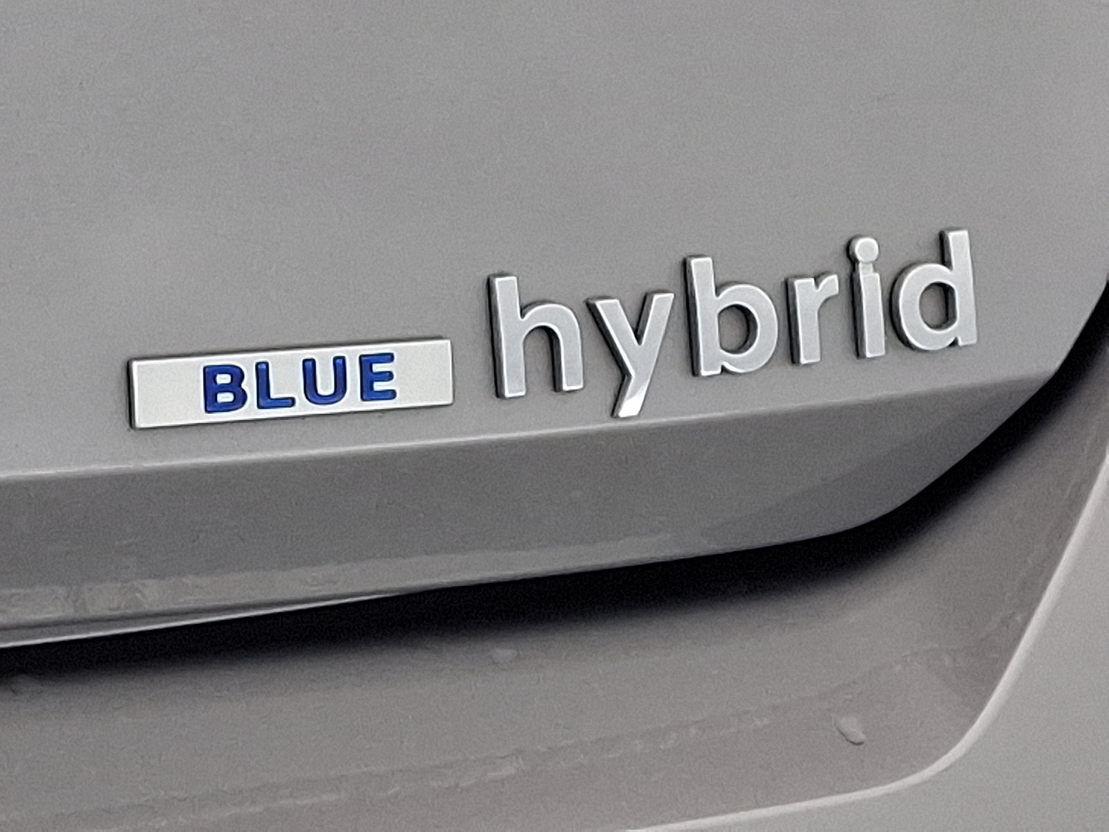 Used 2023 Hyundai Elantra Blue w/ Preferred Accessory Package image 31