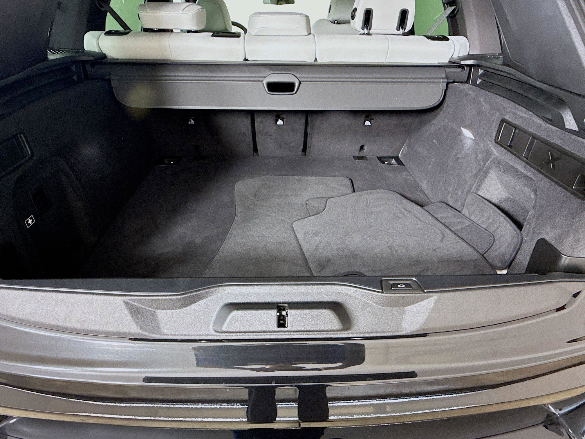 Used 2026 BMW X5 sDrive40i w/ M Sport Package RWD image 27