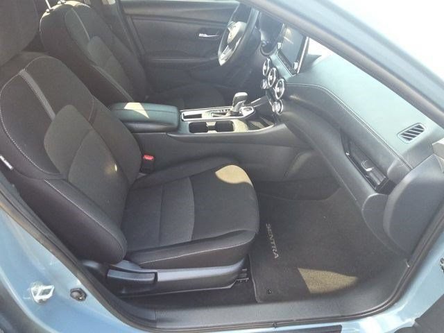 Used 2025 Nissan Sentra SV FWD image 41