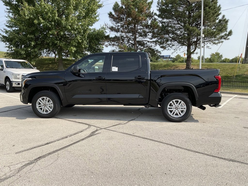 New 2026 Toyota Tundra SR5 image 4