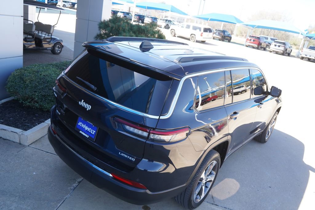 Used 2024 Jeep Grand Cherokee L Limited AWD/4WD image 15