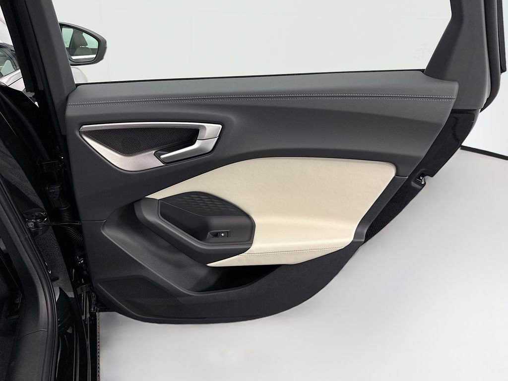 Used 2025 Audi A5 2.0T Premium Plus image 27