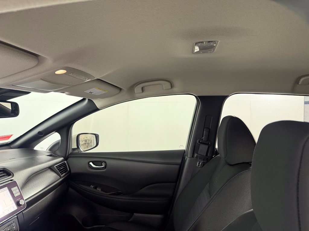 Used 2025 Nissan Leaf SV Plus FWD image 15