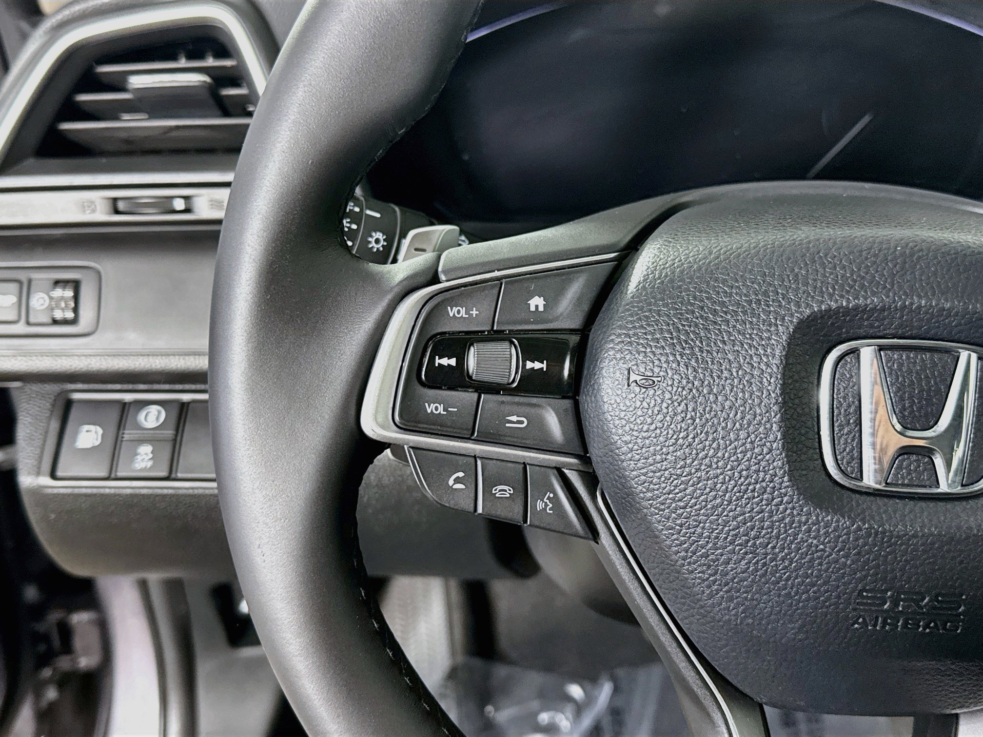 Used 2022 Honda Insight Touring image 14