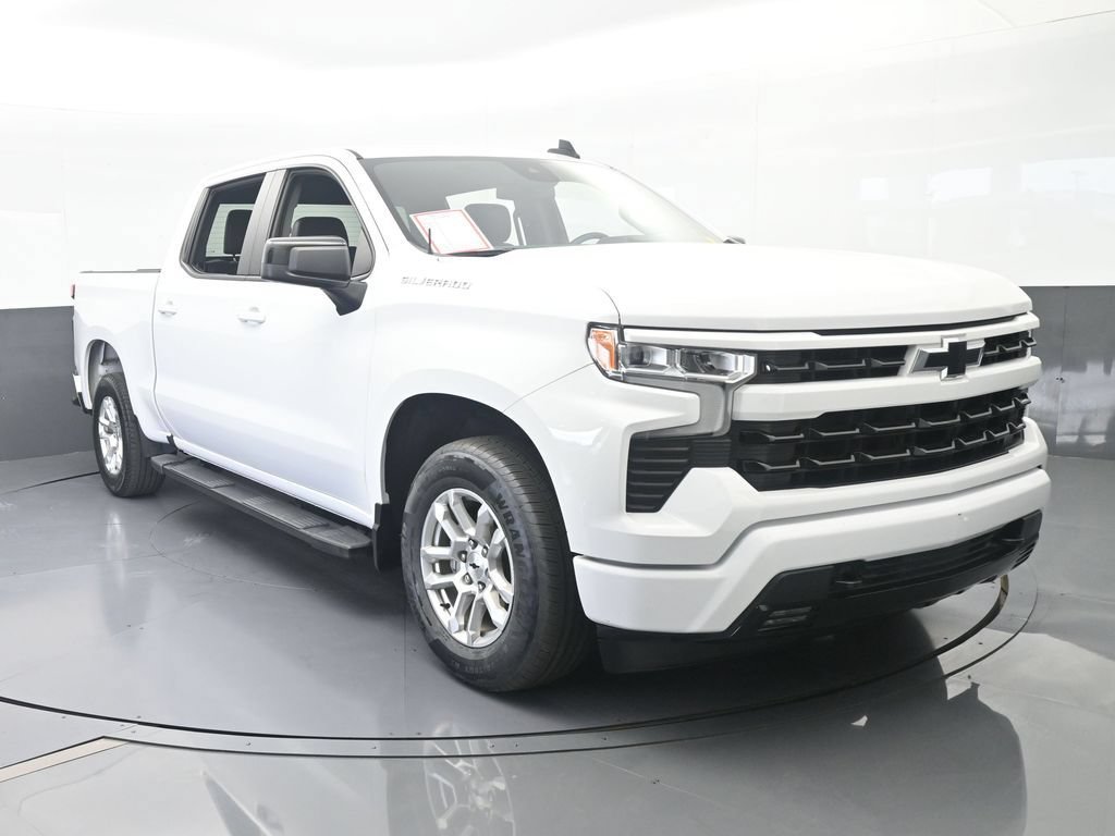 Used 2024 Chevrolet Silverado 1500 RST RWD image 9