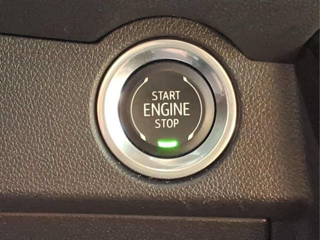 Used 2024 Chevrolet Traverse LT w/ Trailering Package FWD image 23