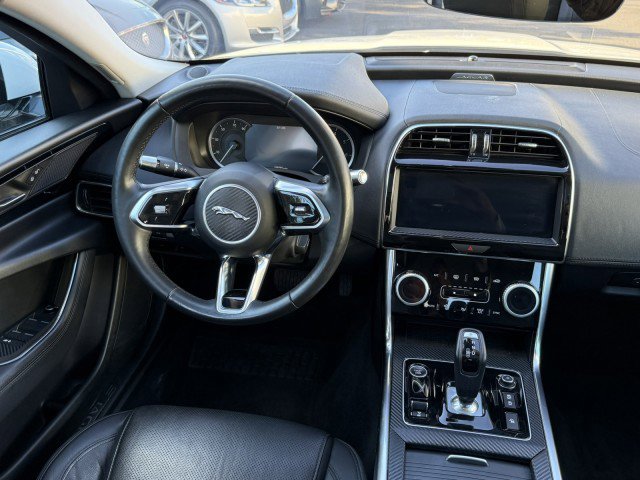 Used 2020 Jaguar XE S image 23