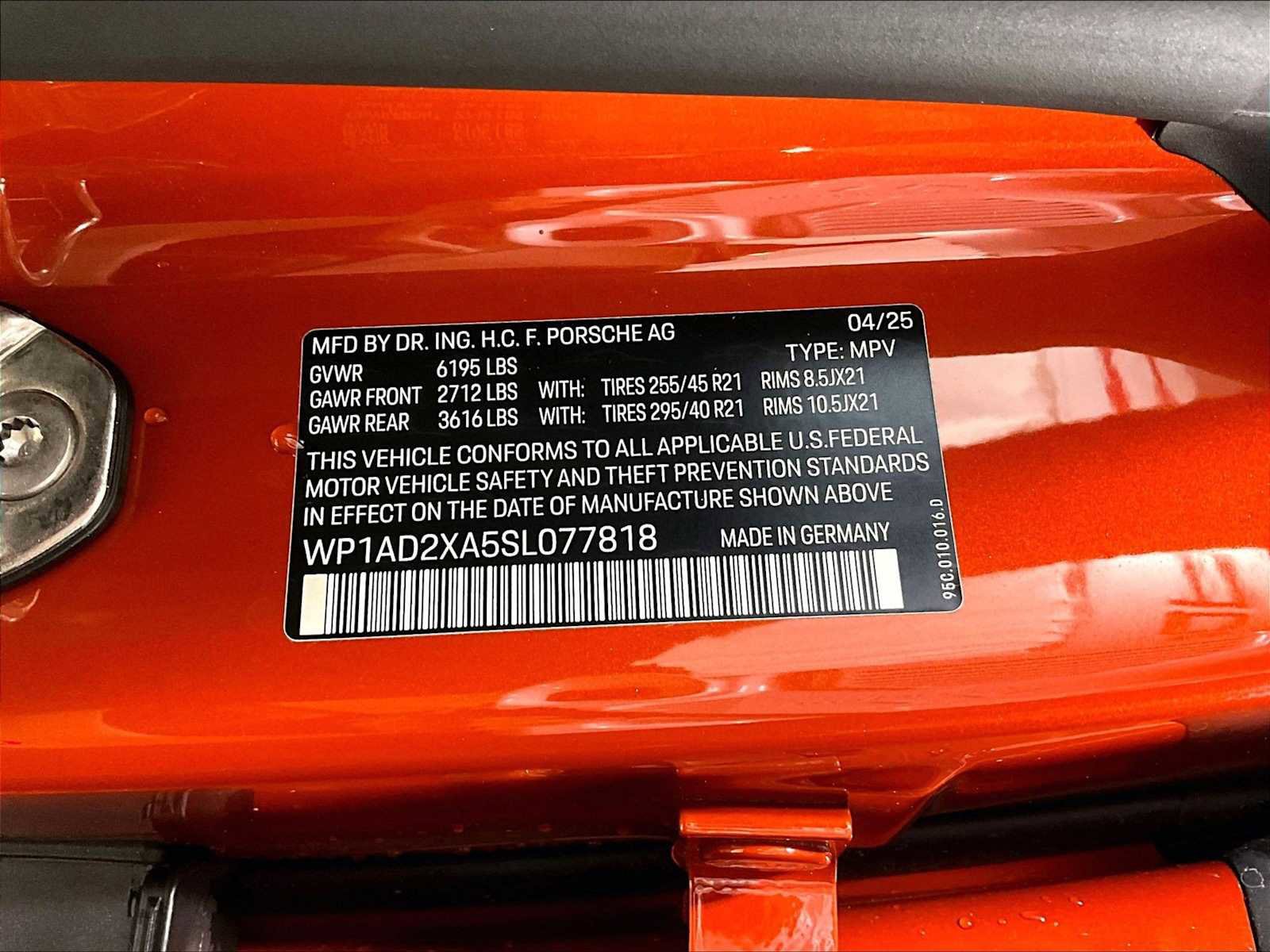 Used 2025 Porsche Macan Electric image 36