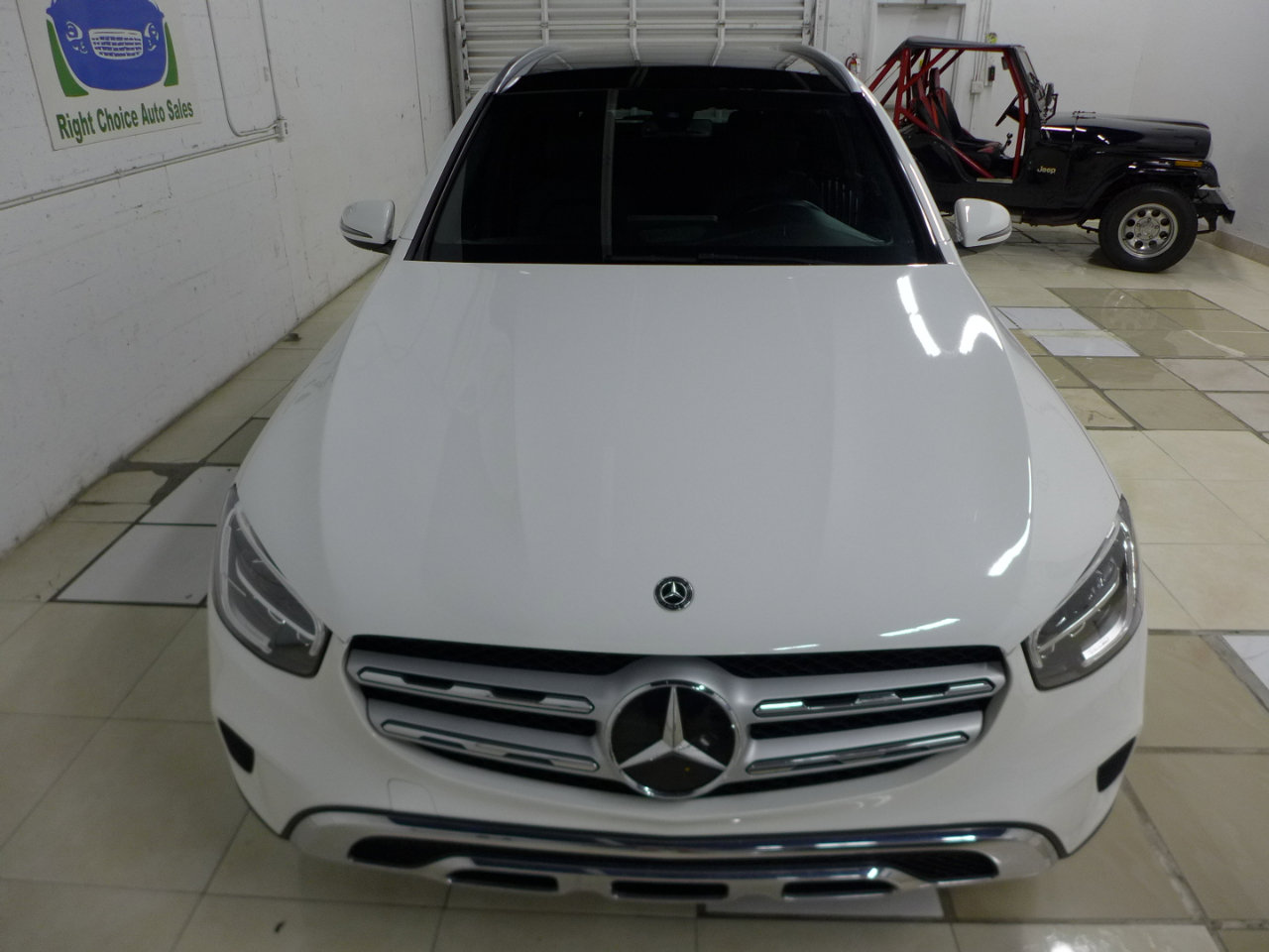 Used 2020 Mercedes-Benz GLC 300 image 9
