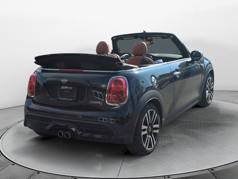 Used 2022 MINI Cooper S w/ Driver Assistance Package image 7