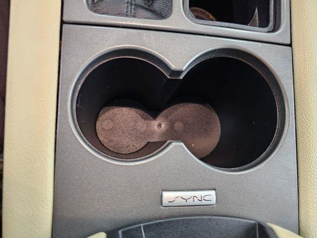 Used 2019 Ford Taurus SEL w/ Equipment Group 201A image 21