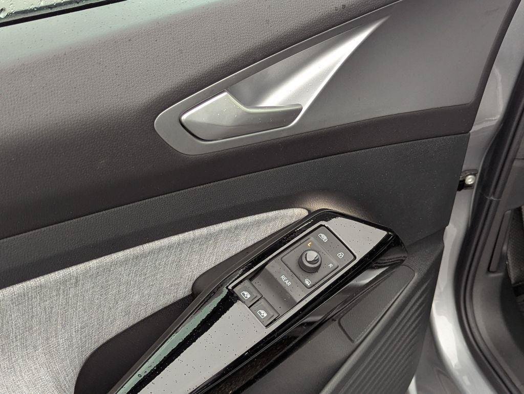 New 2026 Volkswagen ID.4 Pro AWD/4WD image 11