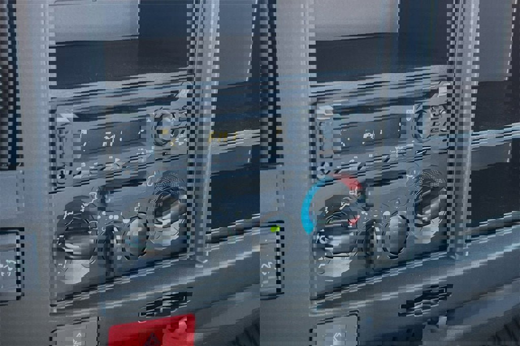 New 2025 Chevrolet Low Cab Forward 5500XG image 16