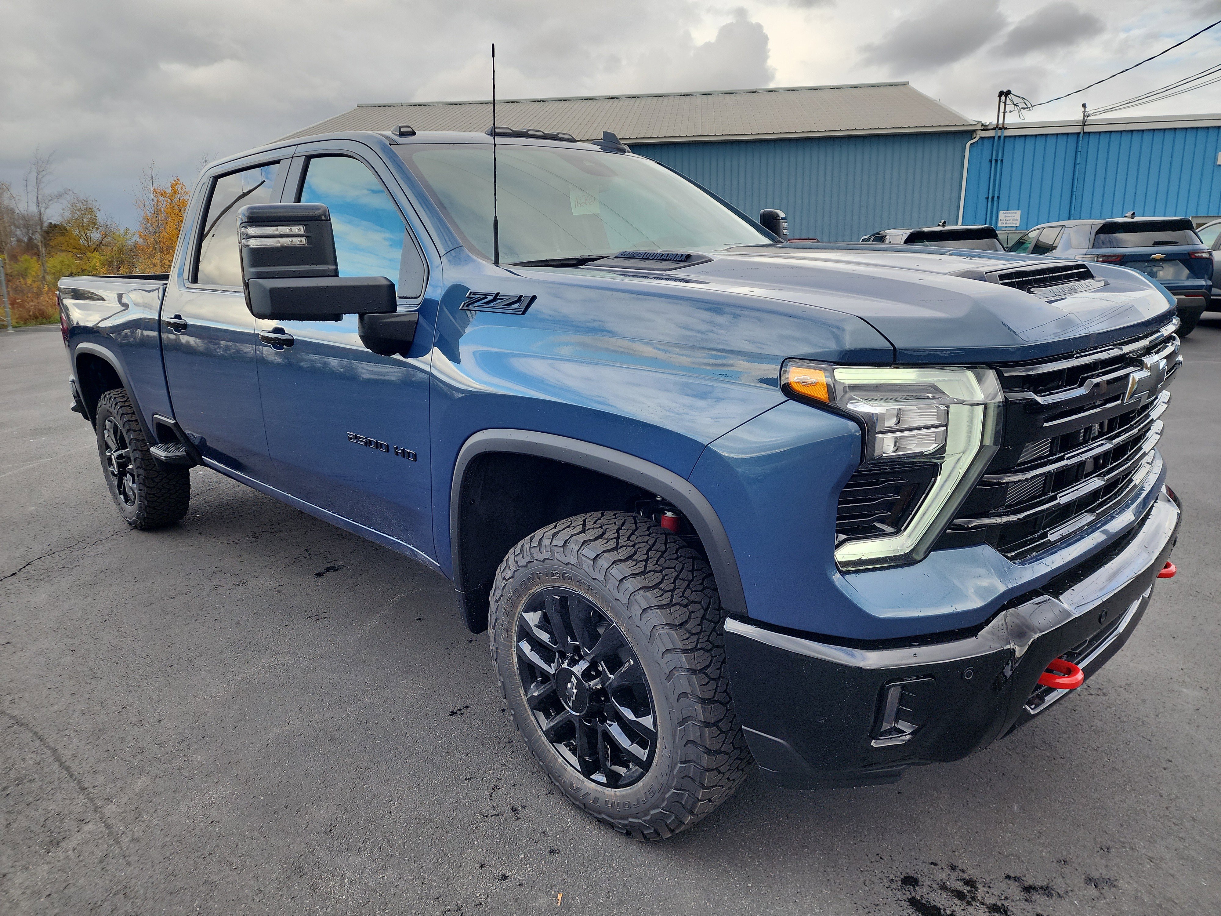 New 2026 Chevrolet Silverado 2500 LT image 2