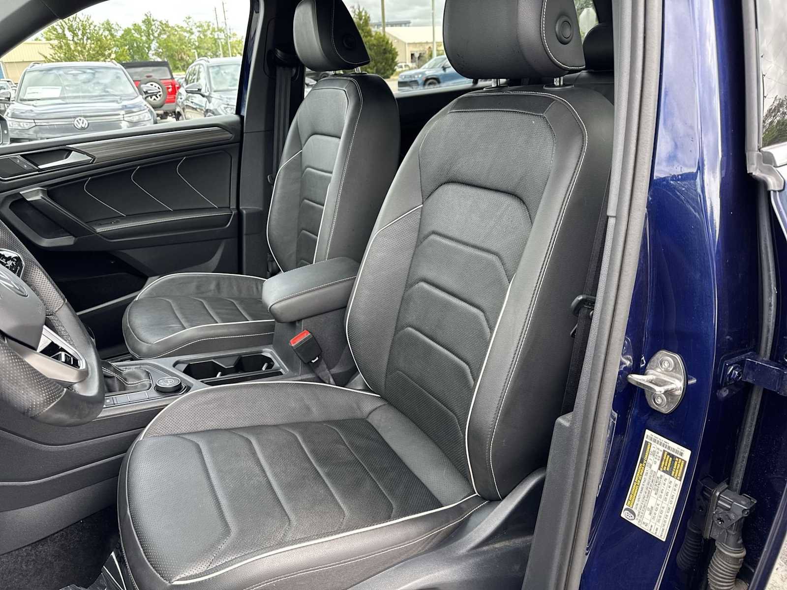 Used 2024 Volkswagen Tiguan SEL R-Line AWD/4WD image 23