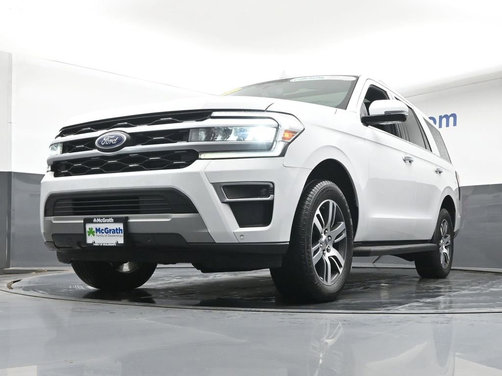 Used 2024 Ford Expedition Limited image 6
