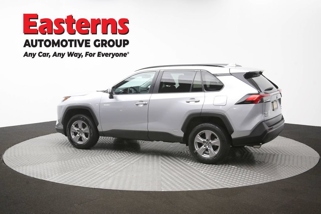 Used 2024 Toyota RAV4 XLE AWD/4WD image 60