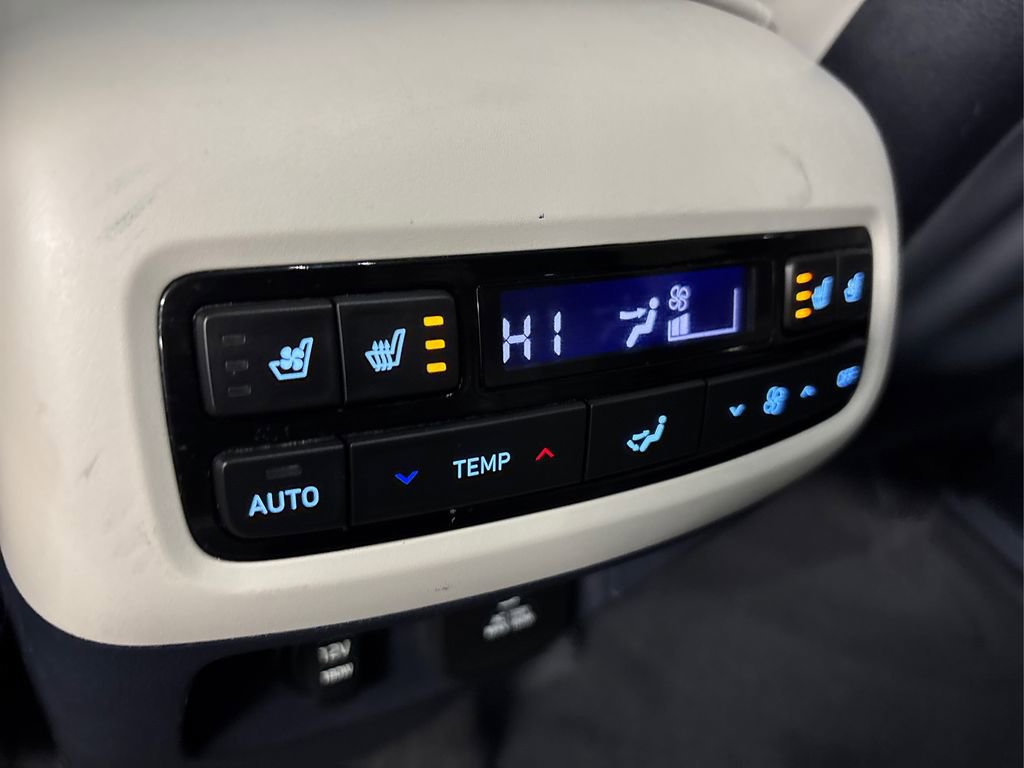 Used 2022 Hyundai Palisade Calligraphy image 35