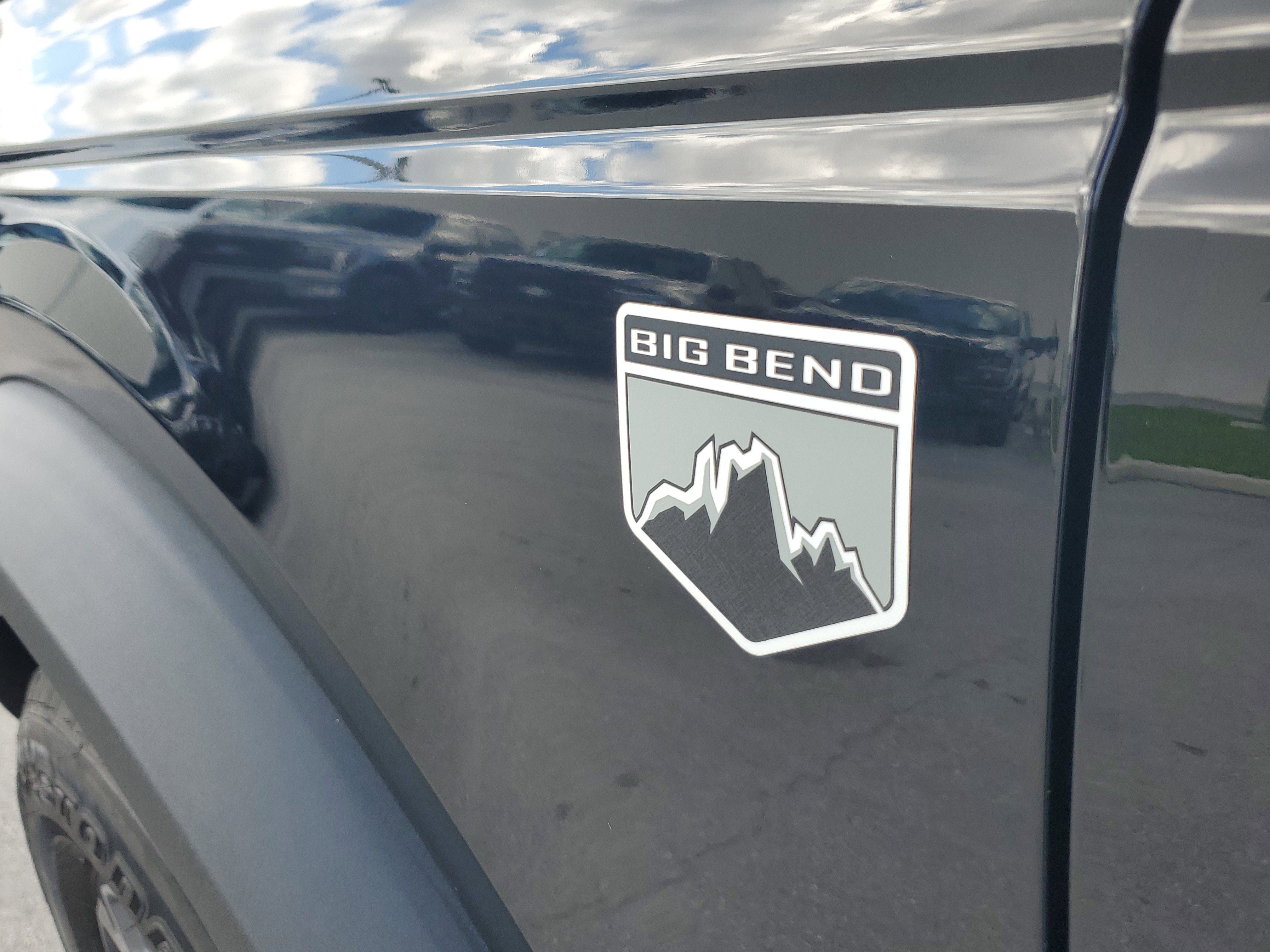 Used 2025 Ford Bronco Big Bend image 30