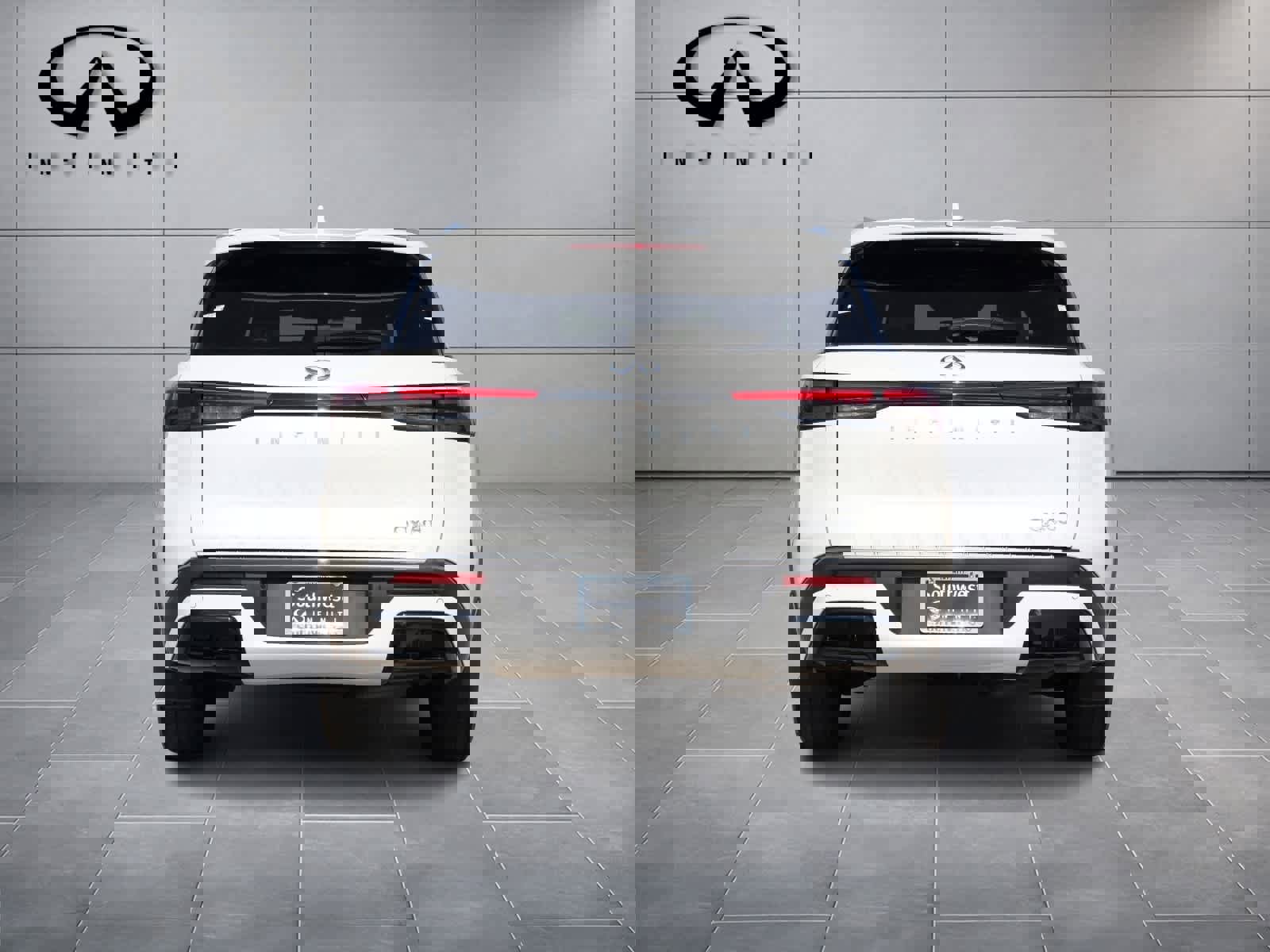 Used 2023 INFINITI QX60 Luxe w/ Cargo Package image 6