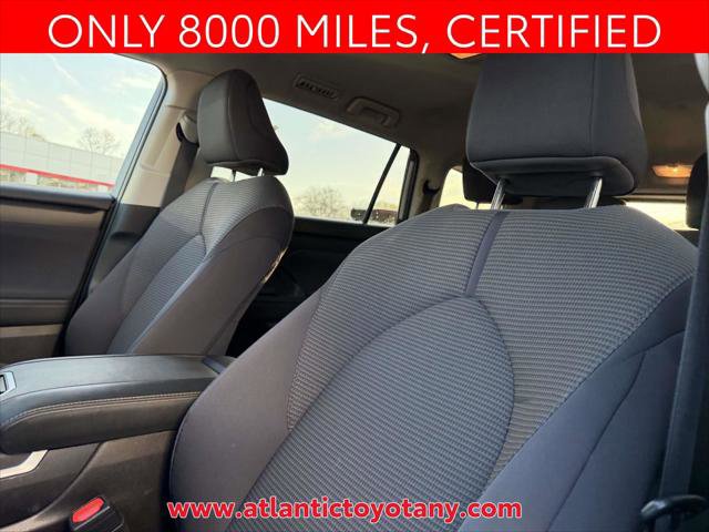 Certified 2025 Toyota Highlander LE AWD/4WD image 14