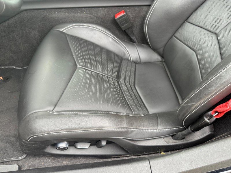 Used 2024 Chevrolet Corvette Stingray Premium Cpe w/ Z51 Performance Package image 14