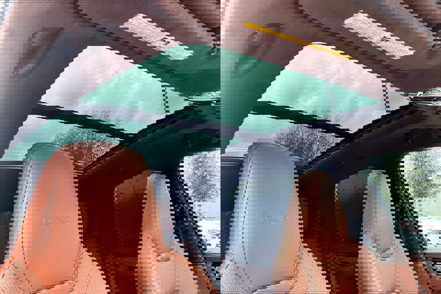 Used 2023 Porsche Cayenne Turbo image 13