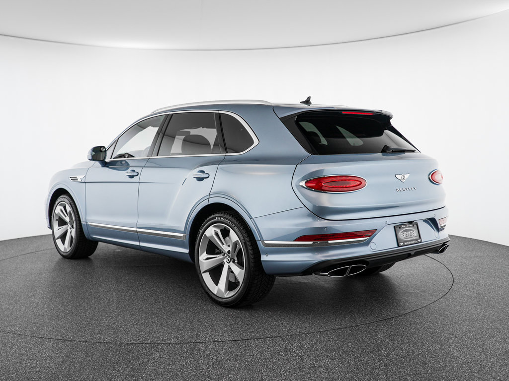 Certified 2023 Bentley Bentayga AWD/4WD image 3