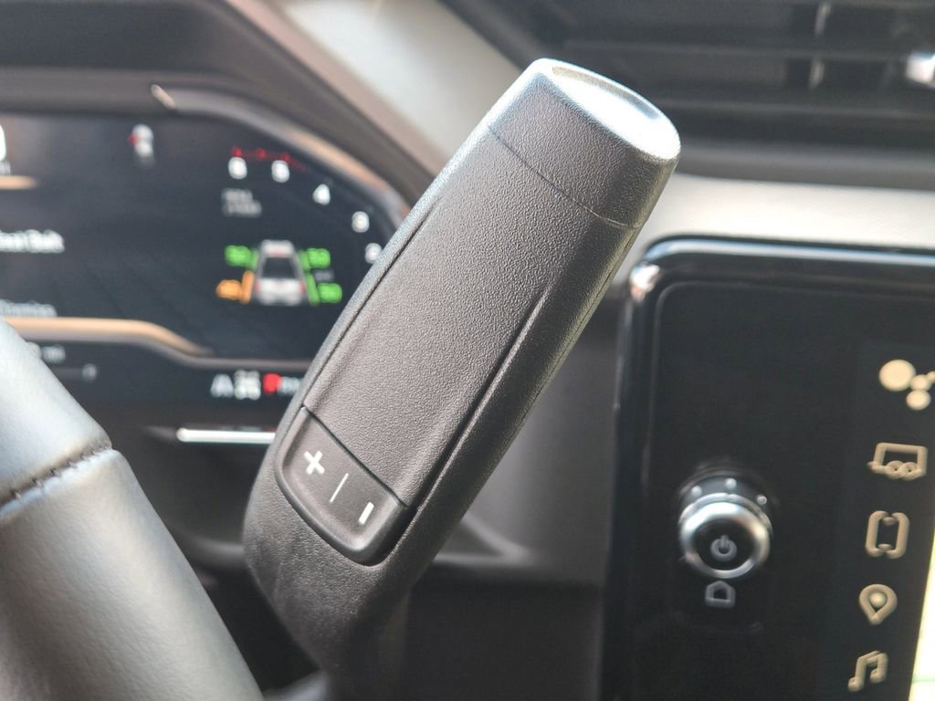 Used 2025 GMC Sierra 2500 Denali w/ Denali Reserve Package image 17