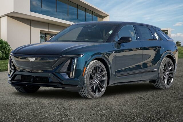 New 2026 Cadillac Lyriq V image 8
