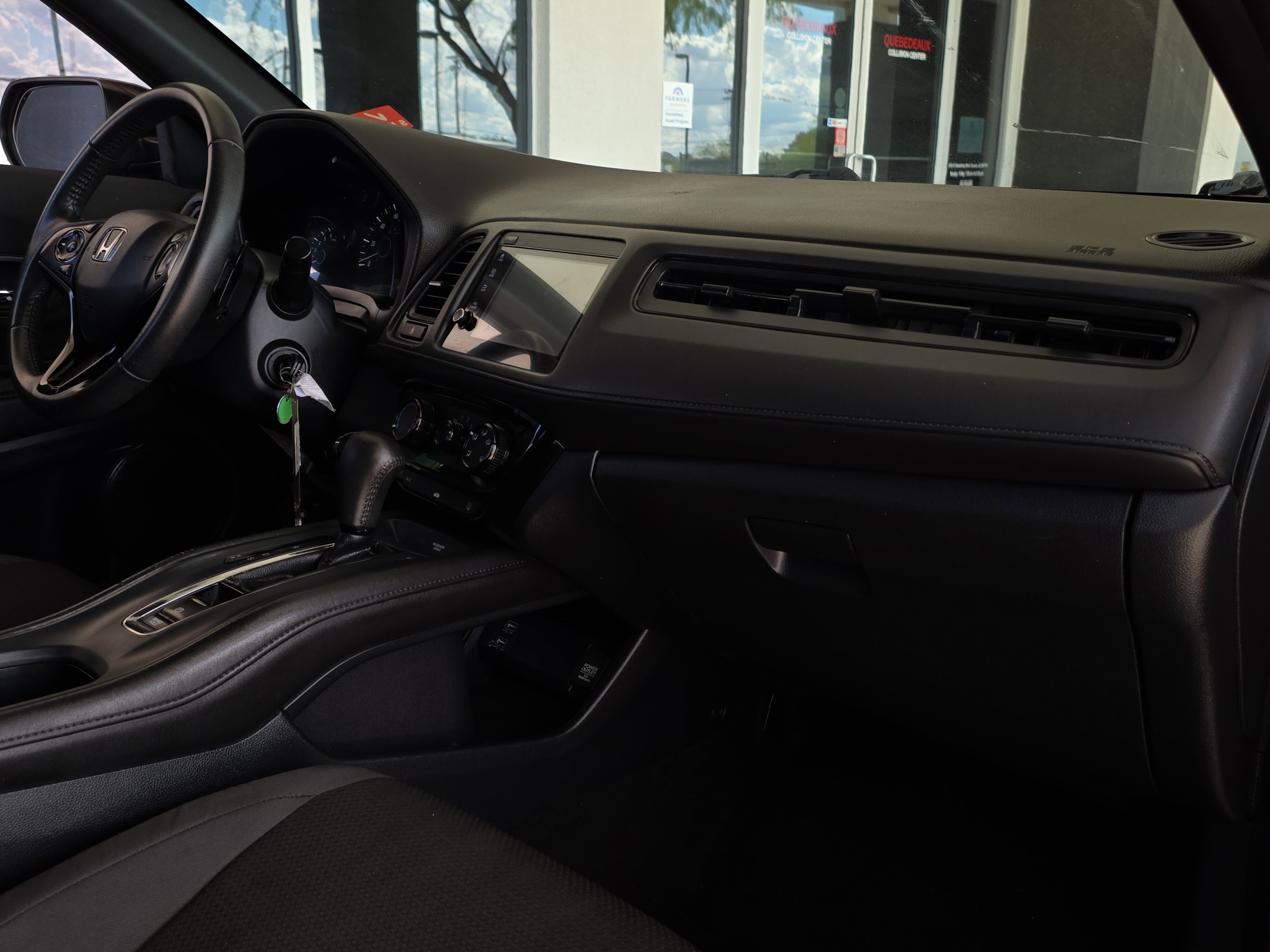Used 2020 Honda HR-V Sport image 23