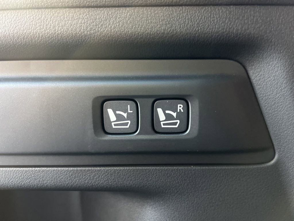 Used 2025 MAZDA CX-70 3.3 Turbo S w/ Premium Package image 27