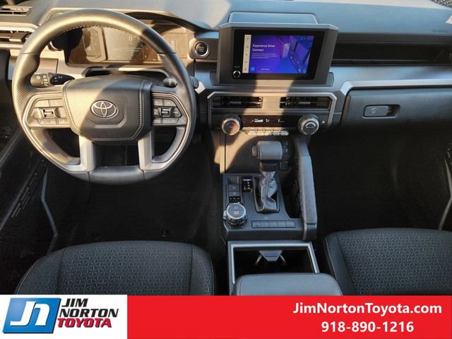 Used 2025 Toyota 4Runner SR5 image 26