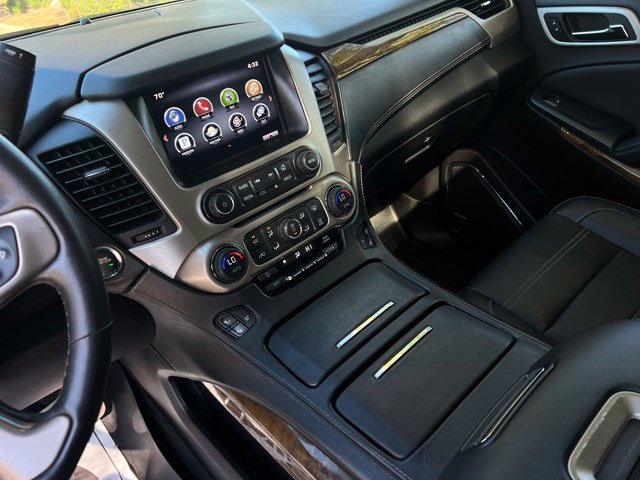 Used 2015 GMC Yukon Denali w/ Premium Package AWD/4WD image 36