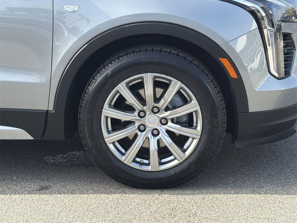 Certified 2023 Cadillac XT4 Premium Luxury image 35
