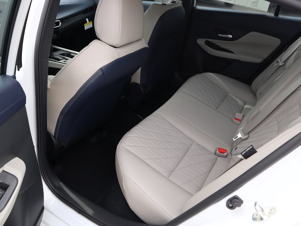 New 2026 Nissan Sentra SL w/ Floor Mat Package FWD image 10