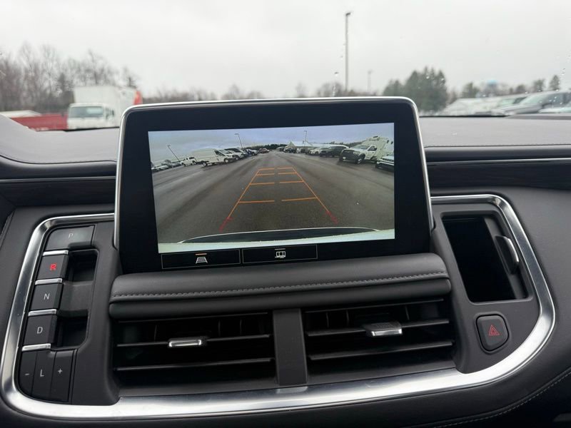 Used 2021 Chevrolet Suburban LT image 14