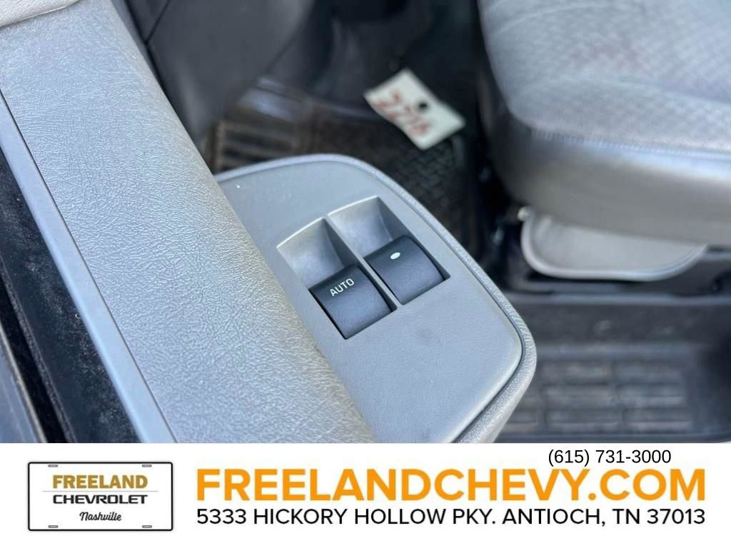 Used 2021 Chevrolet Express 4500 w/ Power Convenience Package image 26