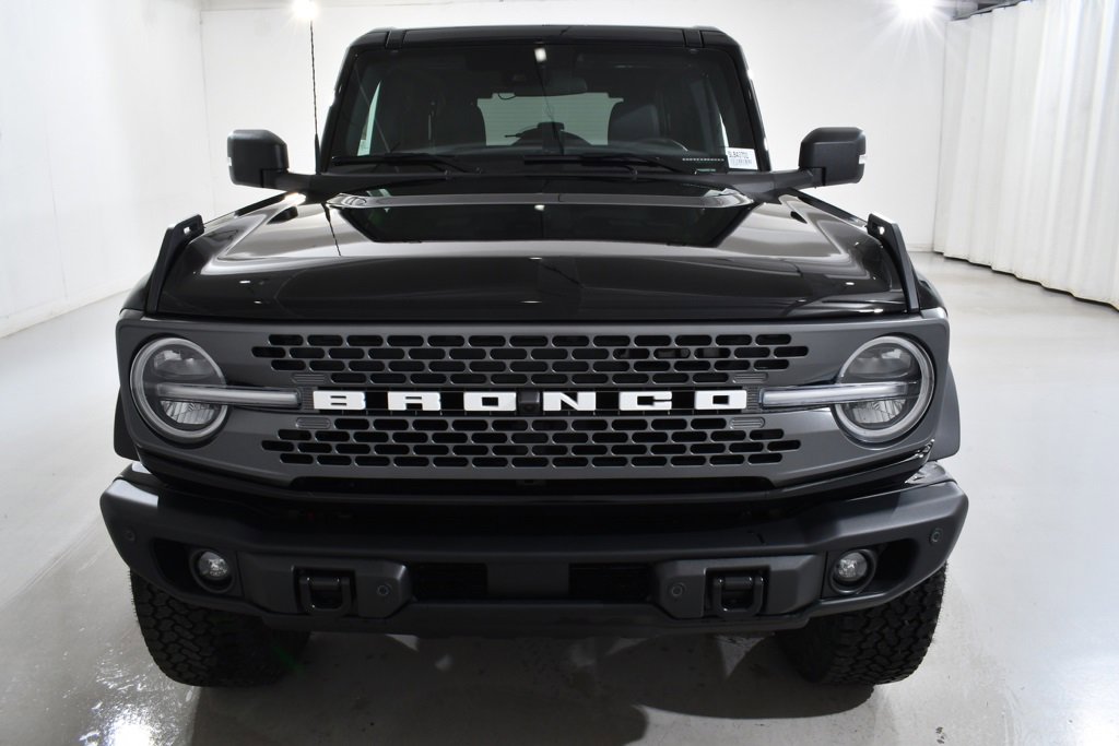 New 2025 Ford Bronco Badlands image 3